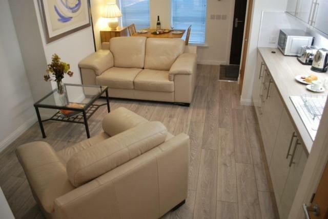 Gallowgate Square Apartments ลาร์กส์ ภายนอก รูปภาพ