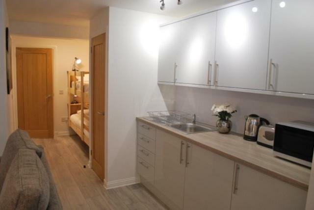 Gallowgate Square Apartments ลาร์กส์ ภายนอก รูปภาพ