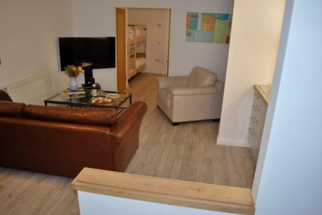 Gallowgate Square Apartments ลาร์กส์ ภายนอก รูปภาพ