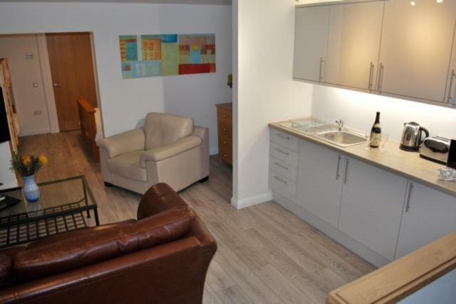 Gallowgate Square Apartments ลาร์กส์ ภายนอก รูปภาพ