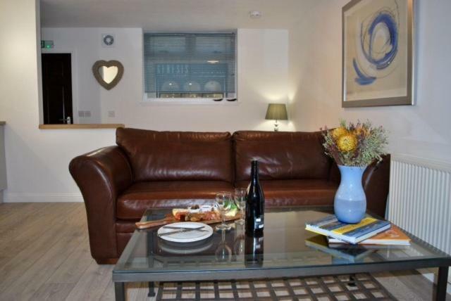 Gallowgate Square Apartments ลาร์กส์ ภายนอก รูปภาพ